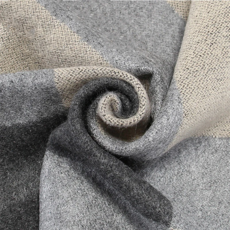 New Fashion Men's Scarf  Warm And Thick Plaid Brushed Cotton Scarf In Autumn And Winter