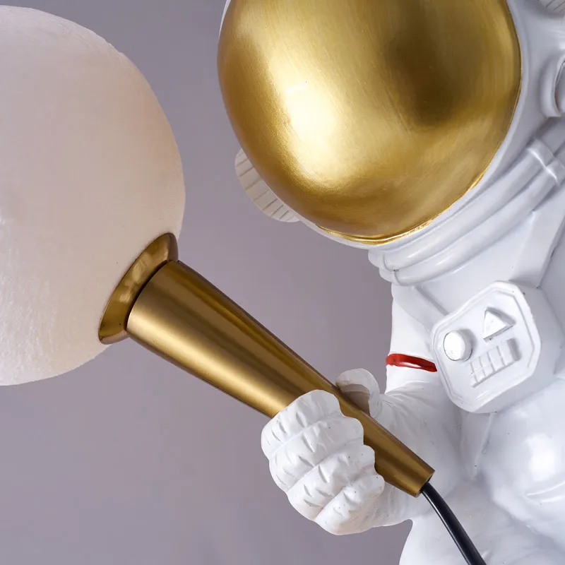 Modern Creative Table Lamps For Astronaut Bedroom Character Boys And Girls Bedside Art Deco Led Resin Wall Lamp | Освещение