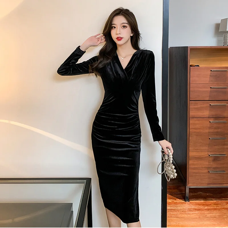 

French Vintage Velvet Sexy V-Neck Long Sleeve Slim Waist Women Dress Korean Elegant Fashion Party Autumn Winter Female Dress New