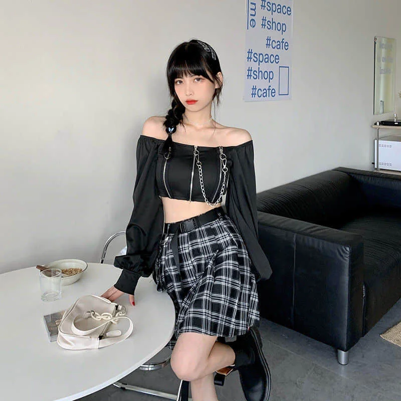 

2021 Summer Spring Autumn Casual Long Sleeve Korean Punk Sweatshirt Shirts for Women Goth BM Style Sexy Vintage Slash Neck Top