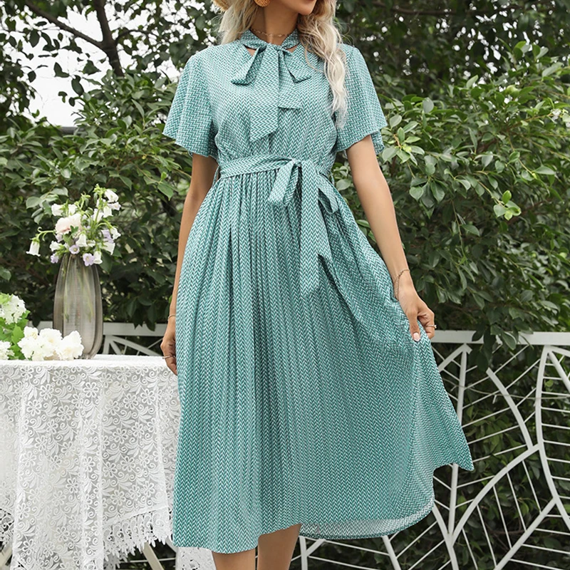 

Traf green scarf collar horn short sleeve frenulum waist slim pleated dress 2022 summer new elegant printed long skirt