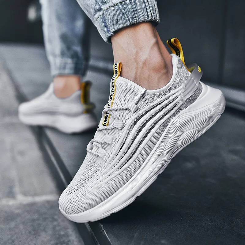 

Shoes Trainers Sneakers Breathable Mesh Shoes Slip On Fashion Men Solid White Knitting Casual 2020 Mens Hot Sale Man Leisure