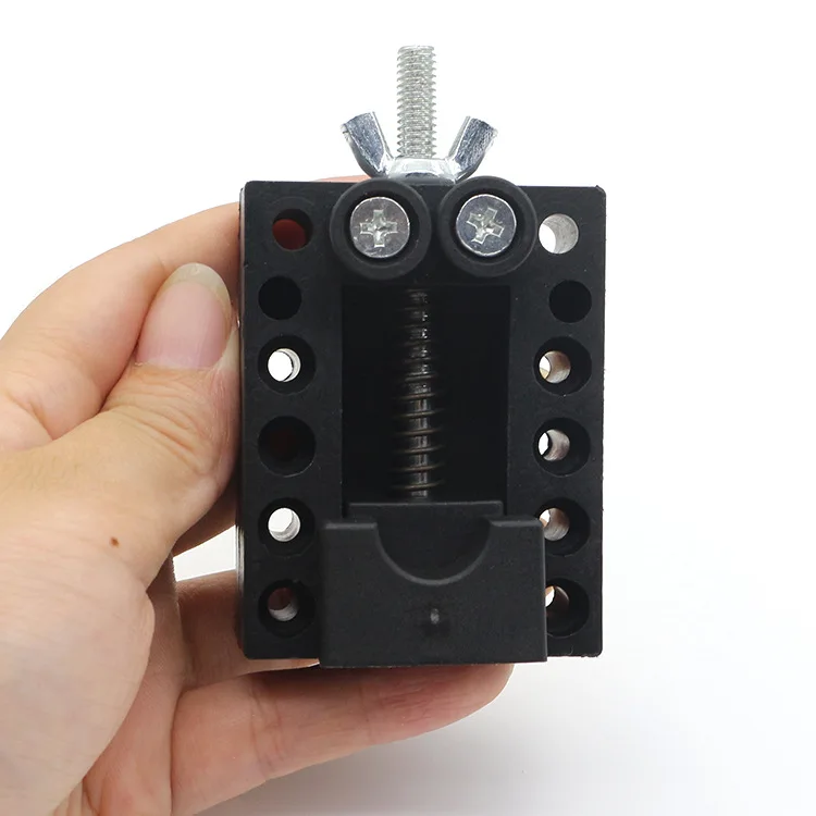 Домашние маленькие часы регулятор счетчика разборка стол ремонт часов