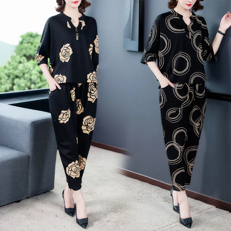 

Комплекты для женщин Лето 2020 Новый Модный повседневный комплект из двух предметов женский топ с коротким рукавом Брюки-шаровары костюм для мамы с V-образным вырезом и принтом свободный
