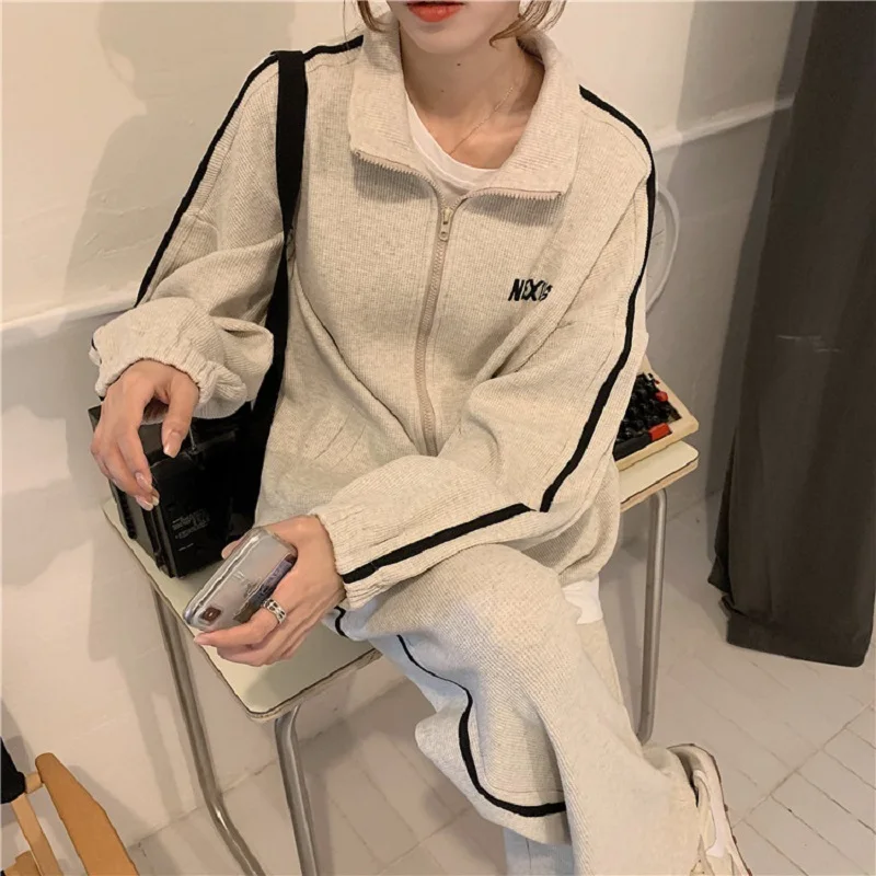 

Jogging suit Two Piece Ladies sports Tracksuit Pants Sets For Women
