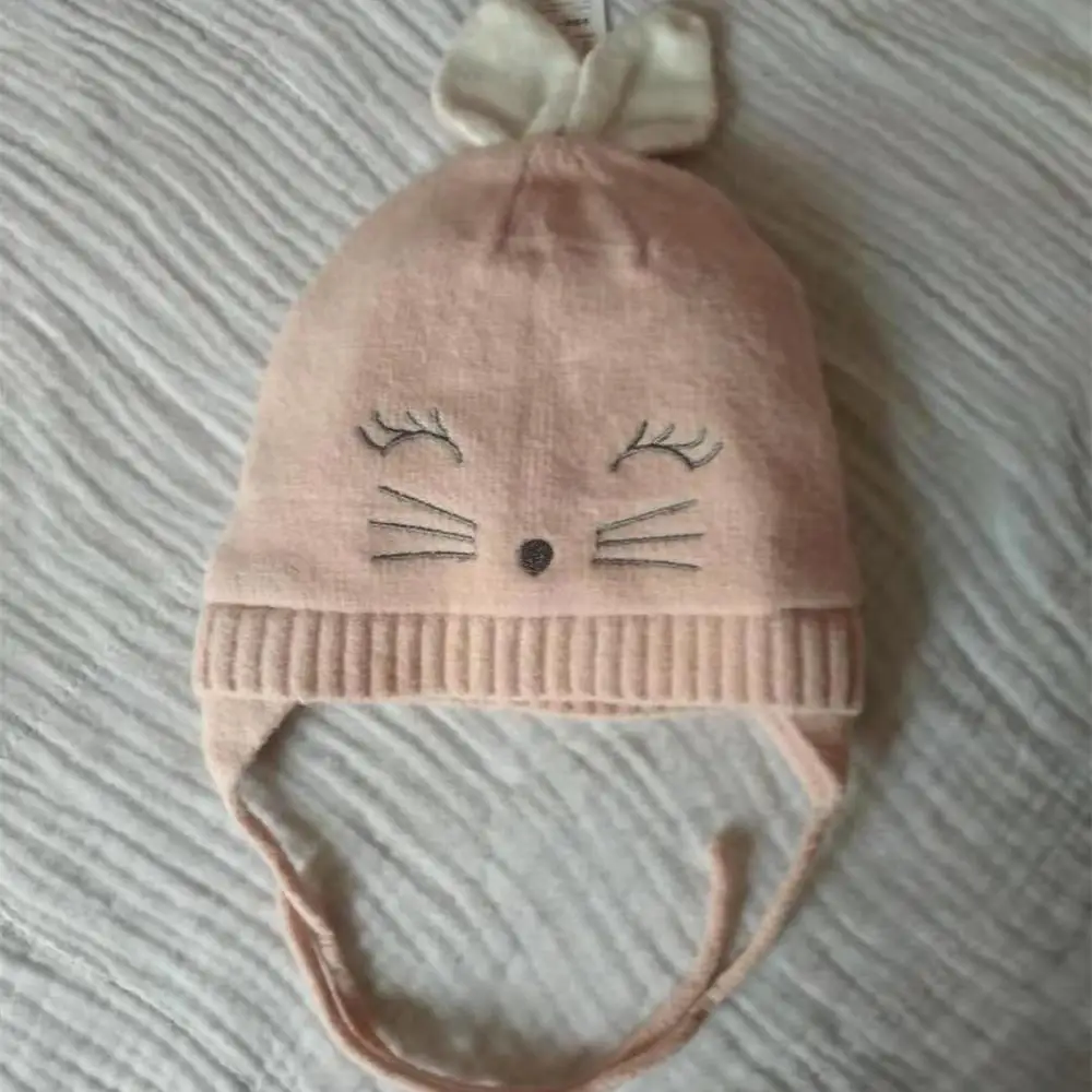 Новинка 2019 Детские осенне-зимние шапки с вертикальными ушками и мигающим