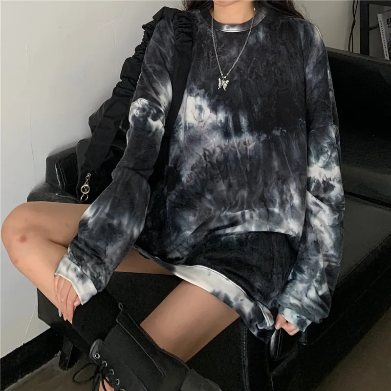 

Spring Autumn Gradual Tie Dye Long Sleeve Round Neck T-shirt Loose Girls Women's Hip Hop Streetwear Oversized Top