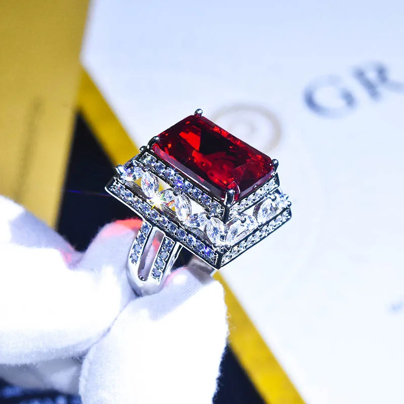 

Vintage Square Rings Inlay Luxury Crystal Red Zircon Geometry S925 Silvery Jewelry For Women Wedding Party Anniversary Gifts