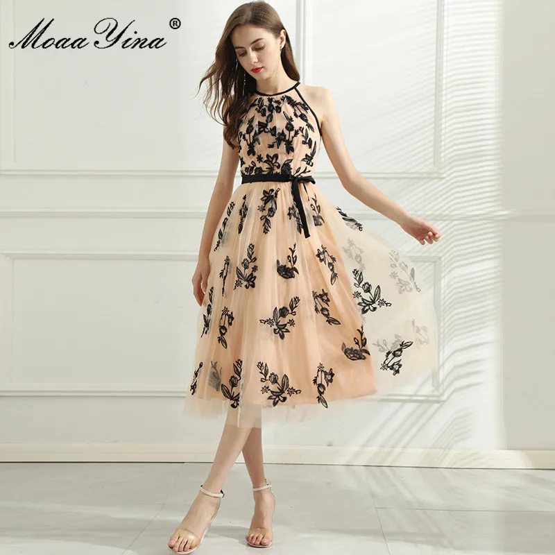 

MoaaYina Fashion Designer dress Summer Women Dress sleeveless Mesh Embroidery lace-up Dresses