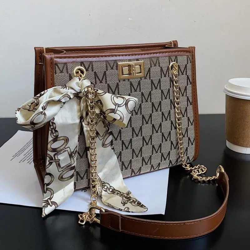 

2021 Hit Letter Designer Canvas Crossbody Shoulder Bag Retro Female Trendy Handbag Luxury Designer Big Fashion Tote Bags