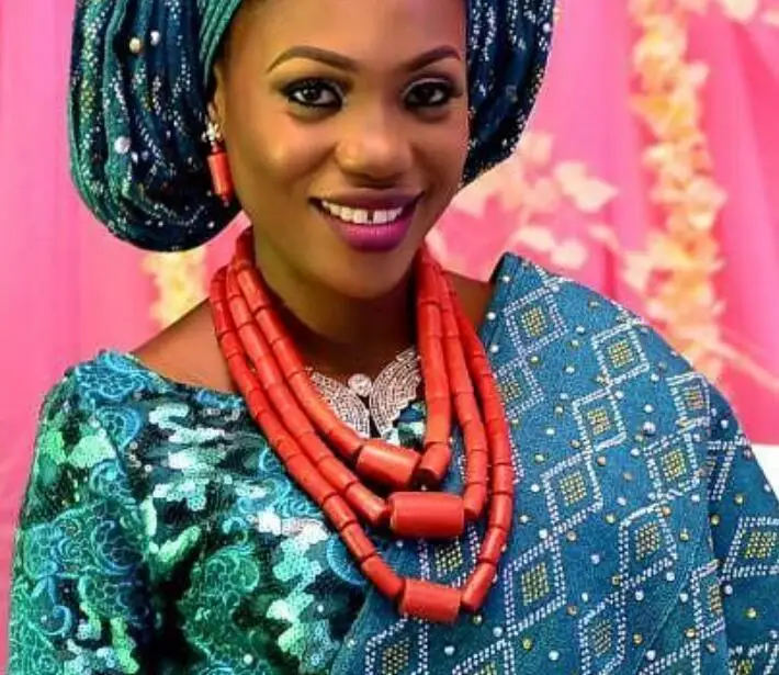 Модный женский комплект ювелирных изделий из коралловых бусин антикварный набор