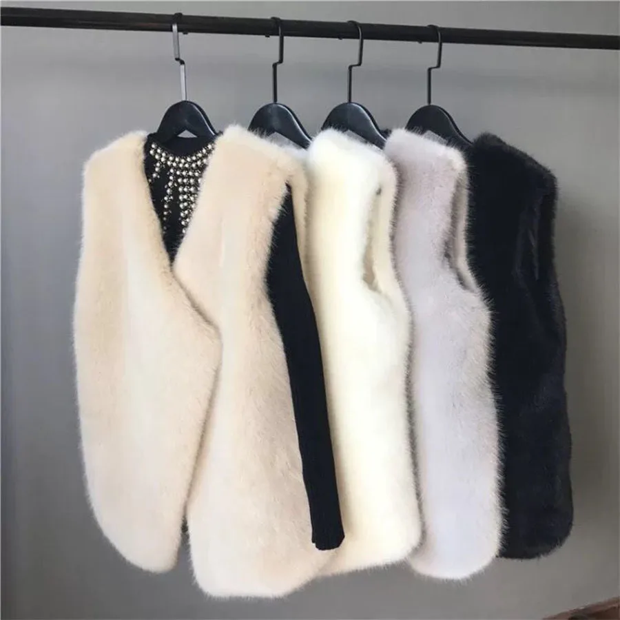 Женское пальто с искусственным мехом DICLOUD черное белое зимнее v-образным вырезом