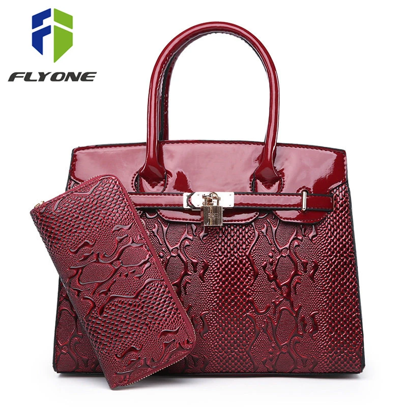 Женские сумочки из лакированной кожи с замком вечерние мессенджеры сумка через