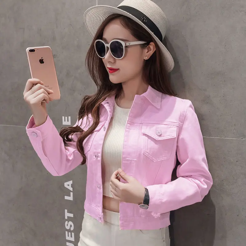 Женская джинсовая куртка короткая эластичная с длинными рукавами и кисточками