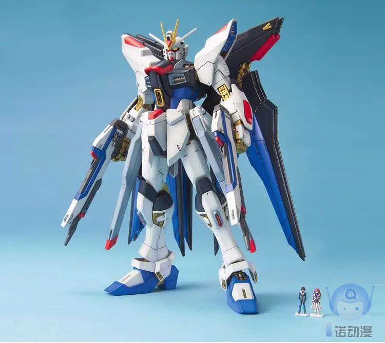 Bandai Gundam модели в наличии на складе сборе 48083 мг 1/100 Страйк Фридом робот Гандам