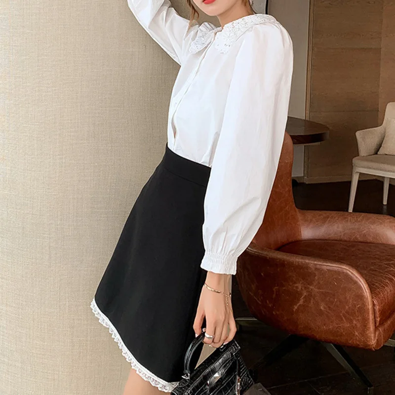 

DEAT Women White Flower Hollow Out Blouse New Peter Pan Collarl Long Sleeve Loose Shirt Fashion Tide Spring Summer 2021 2F0269