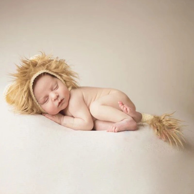 

2 Pcs Baby Props Lion Hat Tail Set Newborn Photography Costumes Boys Girls Photo Shooting Handmade Knitted Clothes