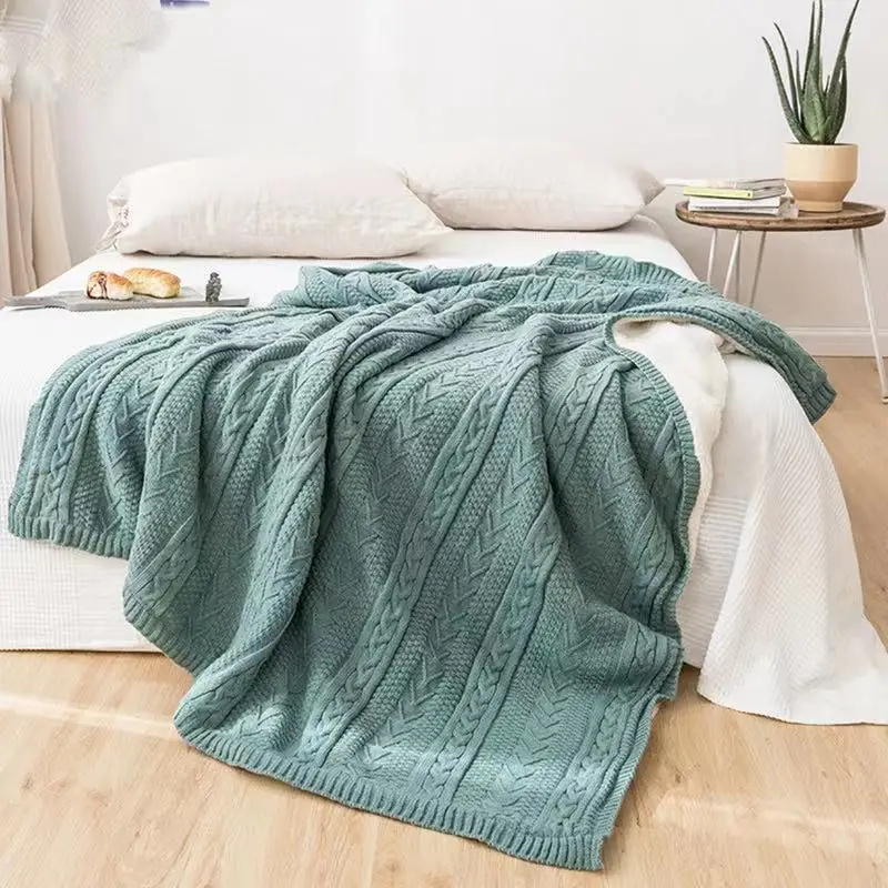 

Nordic Style Winter Stripe Fleece Blanket Soft Warm Knitted Blanket Home Decor Bedspread Plush Throw Blankets Blankets for Beds