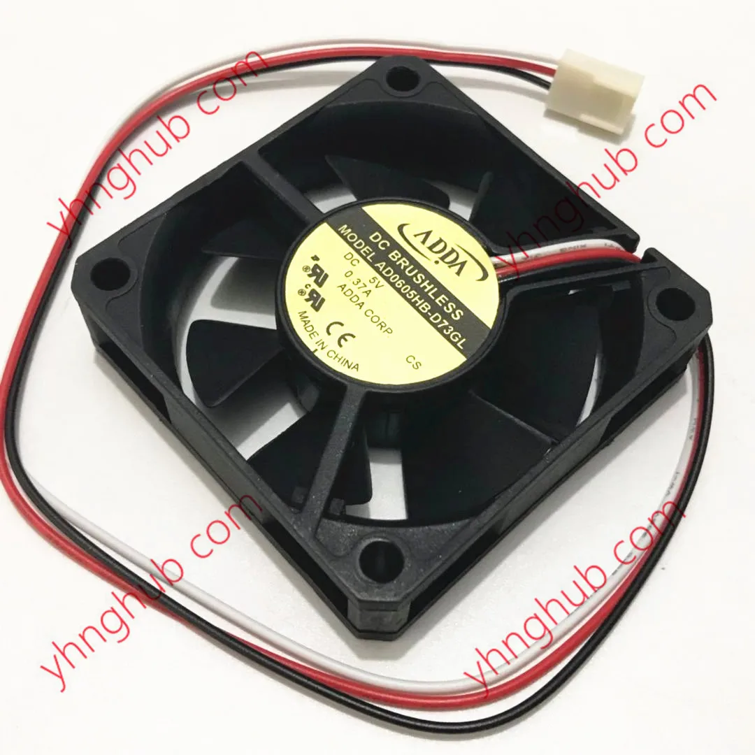 Охлаждающий 3-проводной вентилятор для сервера ADDA AD0605HB-D73GL DC 5V 0.37A 60x60x15 мм