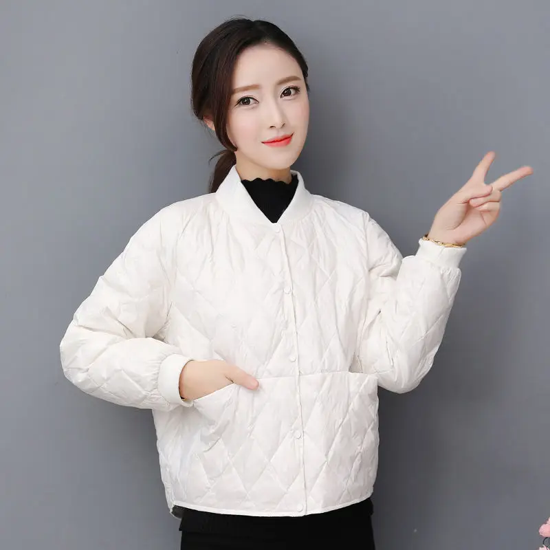 

Women 2020 Fahsion Spring Autumn Light Ultra-thin White Duck Down Coat Female Solid Color Outwear Ladies Short Loose Jacket P156