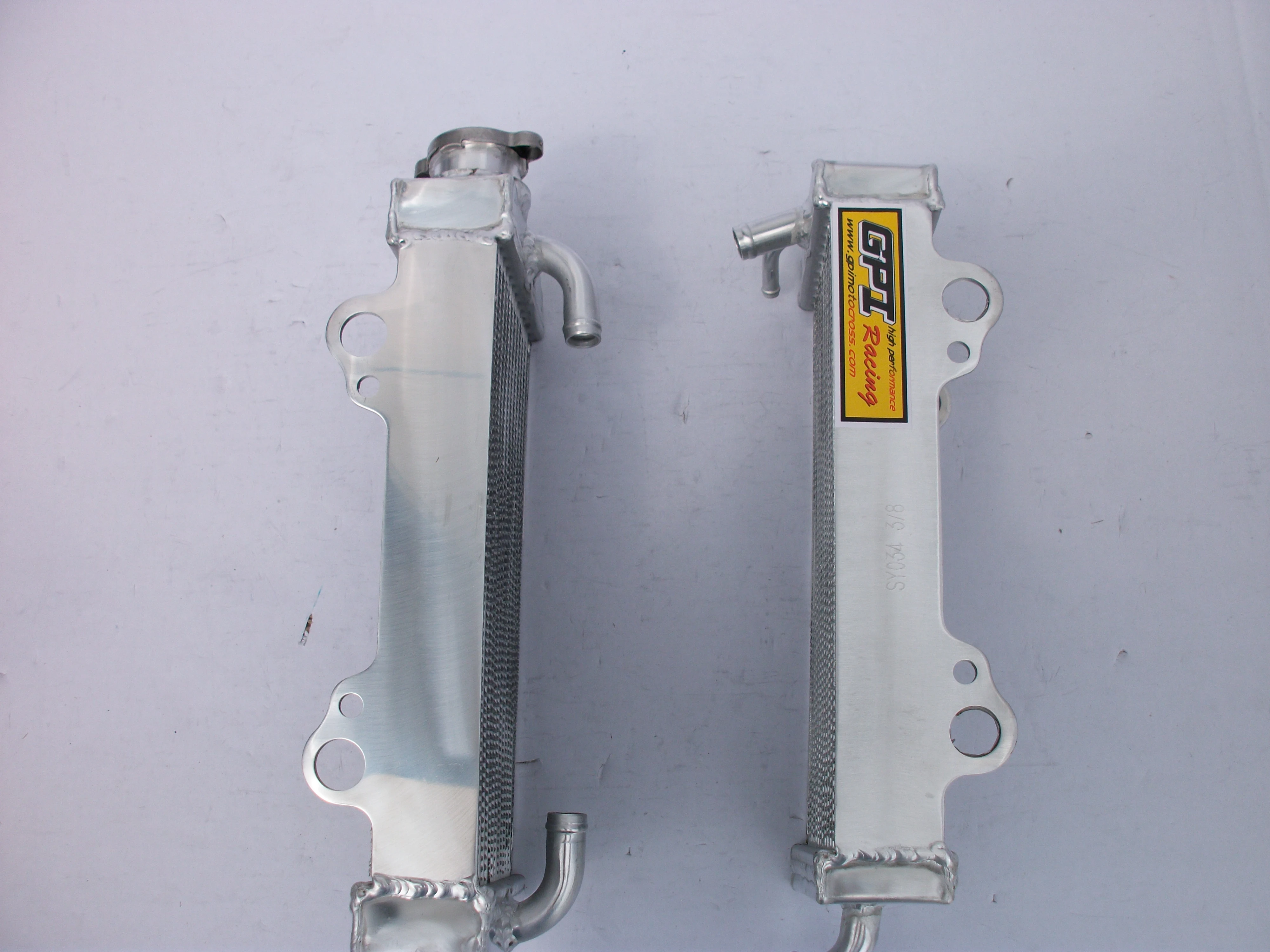 Для GAS EC450 SM450 FSE450 02 03 04 2002 2003 2004 алюминиевый радиатор охлаждения