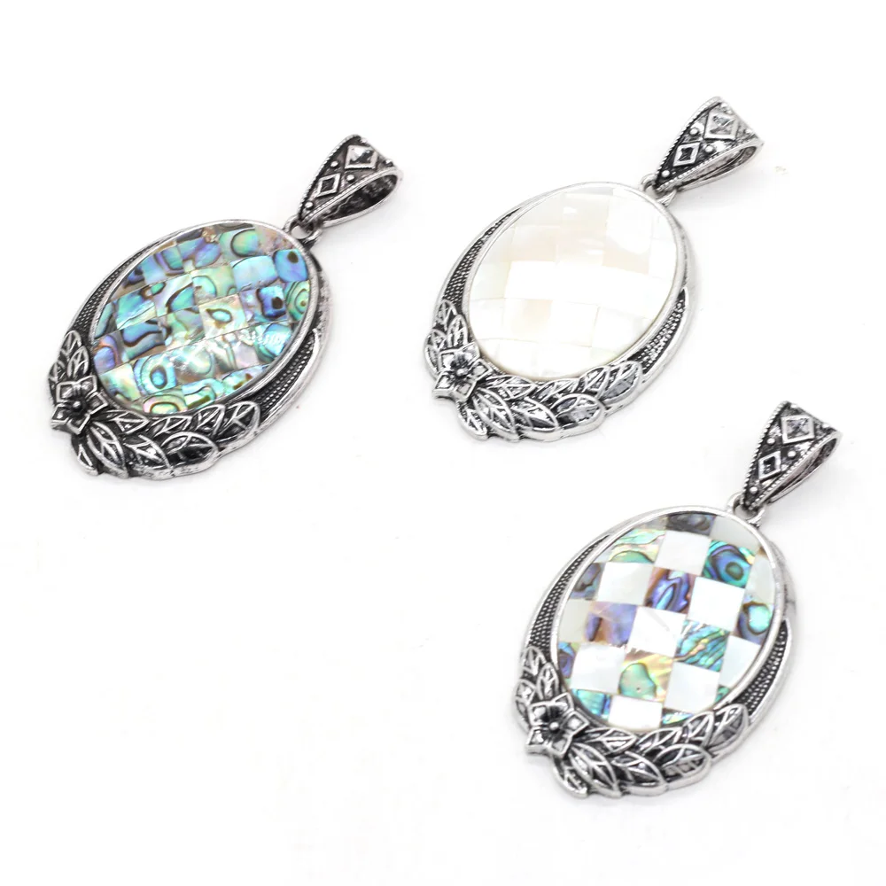 

Natural Shell Pendant Vintage Flower Style Oval Shape White Shell Abalone Shell Charms for Jewelry Making DIY Necklace 40x60mm
