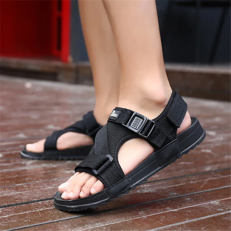 

Size 36-45 Men Sandals Gladiators Casual Roman Shoes Outside Breathable Mens Sandals Summer Comfortable Light Sandalias Hombre