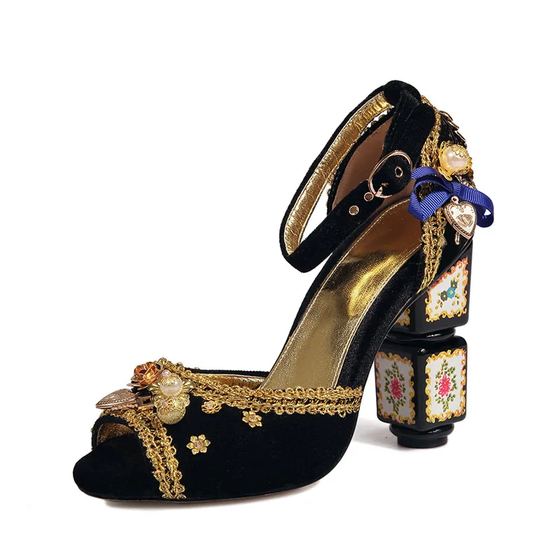 

2021 Ladies Summer High Heels Fashion Show Ethnic Style Shaped Heel Printed Round Fish Mouth Sandals Size 34-43