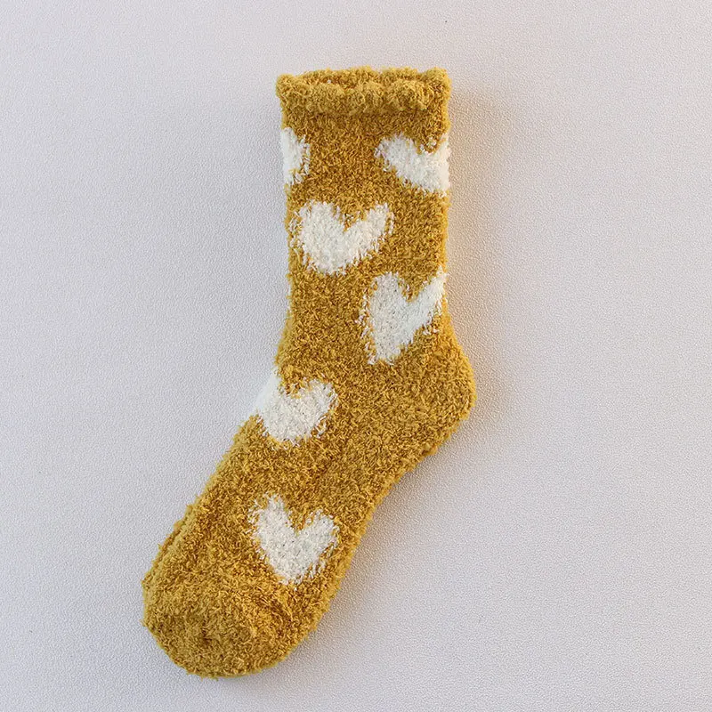 

Women's Socks & Hosiery