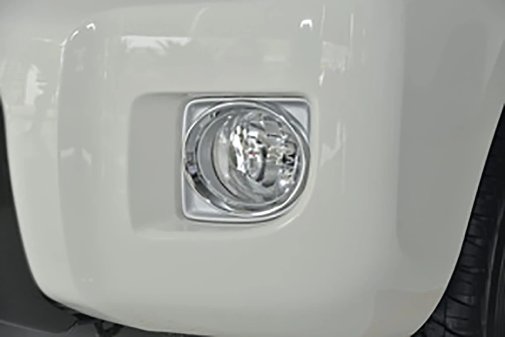 

Car Light Accessories For Toyota Land Cruiser LC200 2012-2015 Fog Lights Assembly Auto Front Bumper Grille Signal Lamp Driving