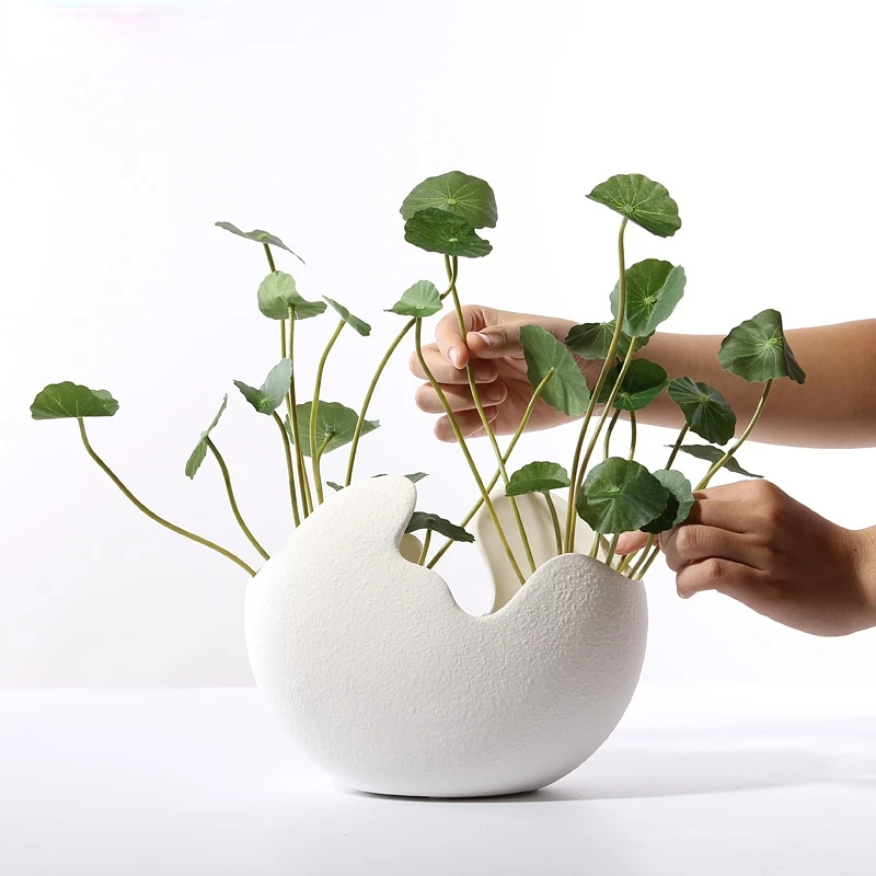 

Ceramic vase creative modern white eggshell flower arrangement handicraft decoration home decoration accessories gift