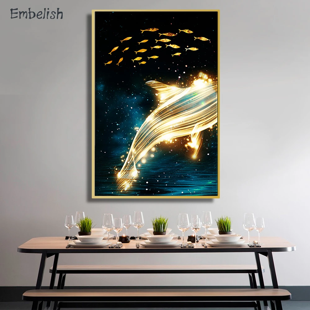 Настенные постеры в скандинавском стиле с изображением золотых рыбок Кита