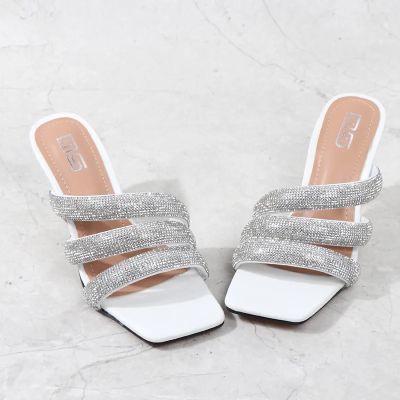 2021 Summer Outside The New Modern Slippers Women Party Thin Heels Sequins Bling Sexy Fashion Sandals 8.5 cm High Heels Solid
