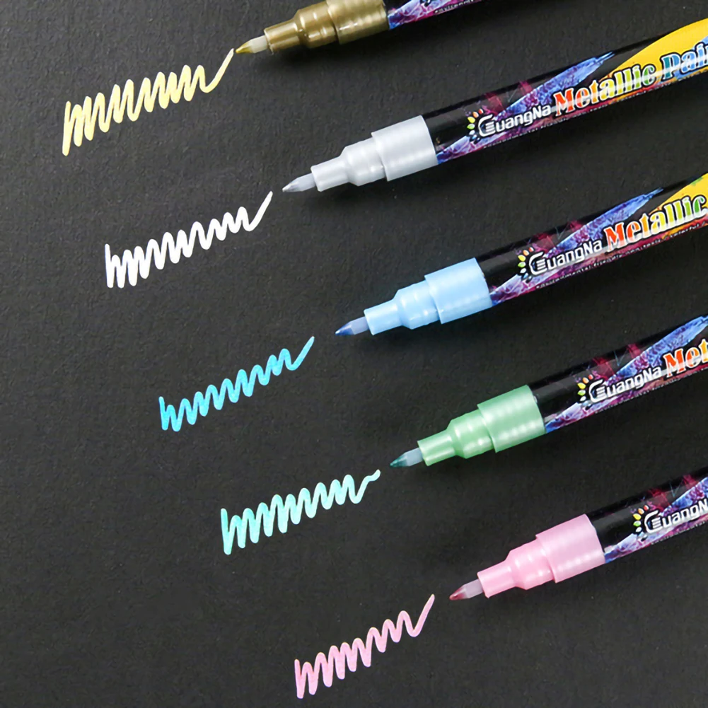 

Metallic Marker Pens Markers Dual Tip Fine and Fineliner Art Permanent Pens Glass Wood Long-lastingPermanent Marker 18 Colors
