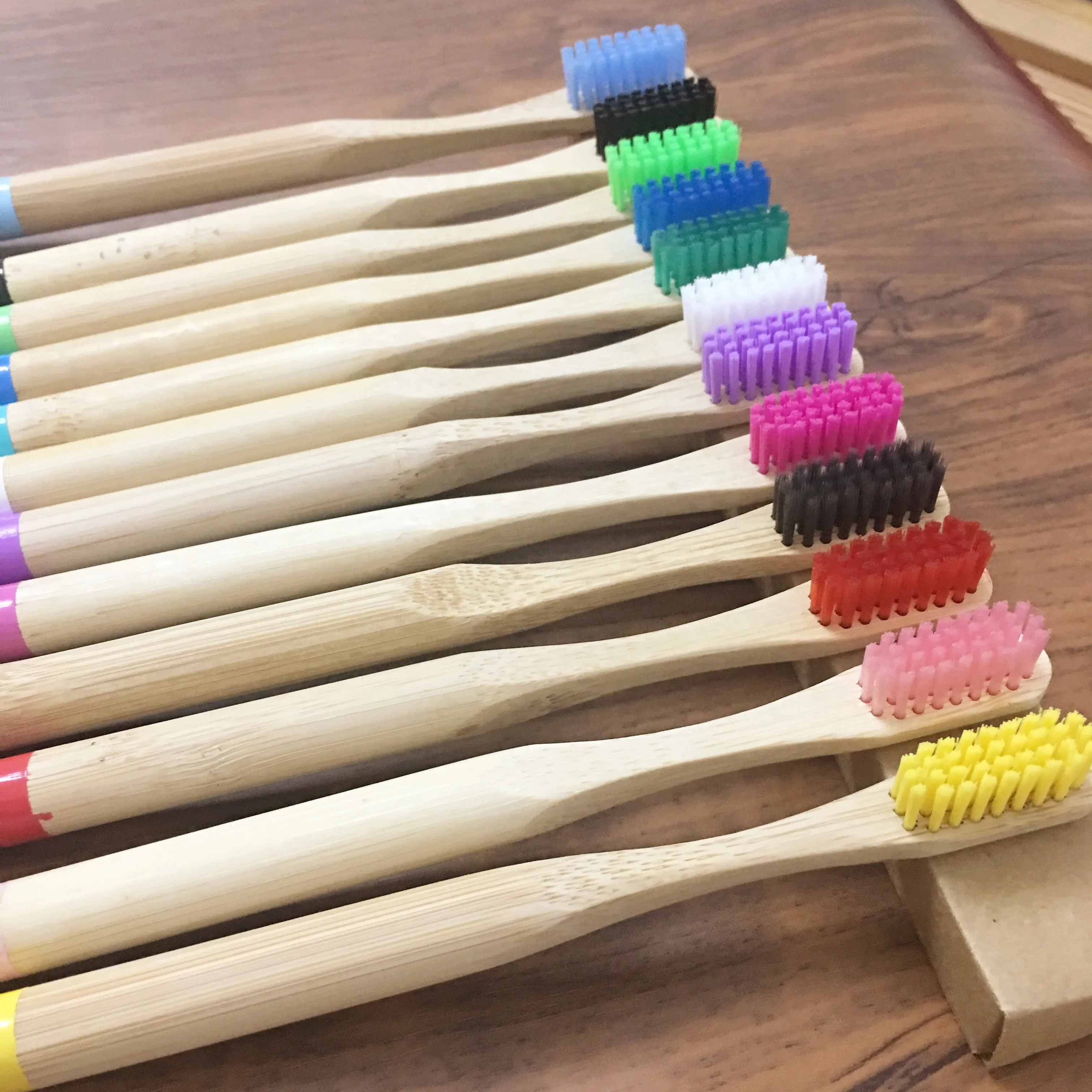 4 упаковки/набор Бамбуковая зубная щетка для взрослых средняя щетина Экологичная