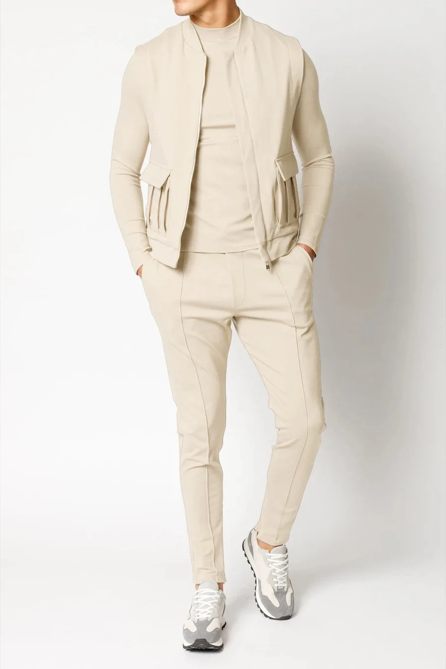 

2021 four seasons new trend handsome men's casual sports suit vest sweater trousers three-piece suit burst