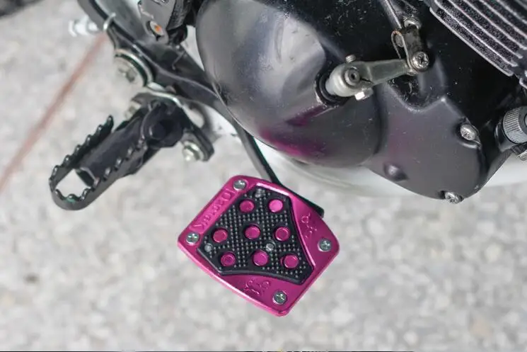 Мотоцикл части Универсальный мотоцикл после педалей лодыжки подходит для