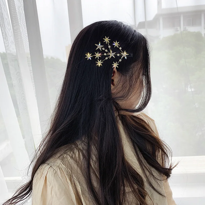 

LOVOACC Fairy Spark Crystal Star Hair Clips Temperament Rhinestone Barrettes Hairgrips for Women Hair Accessories Birthday Gift