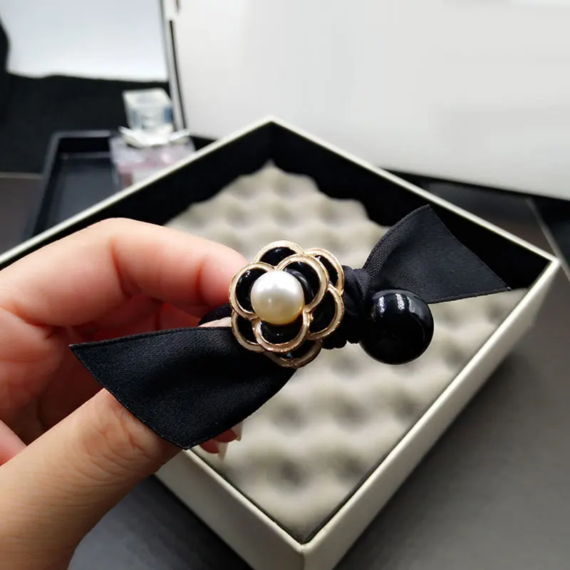 Камелии от Black Pearl волосы цветы бусины повязка для волос &quotконский хвост&quot