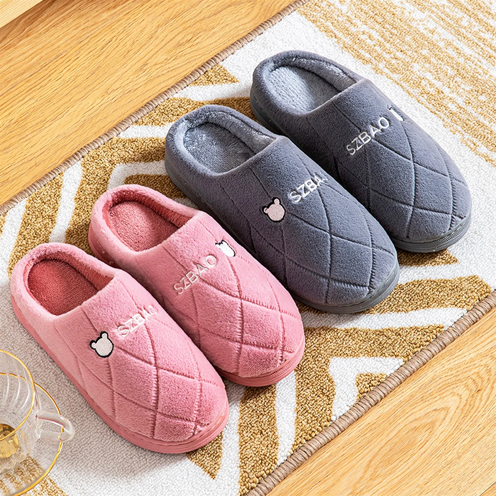 

Couple Slippers Winter Home Cotton Shoes Plaid Style Home Slippers 2021 Soft Non-slip Indoor Bedroom Floor Shoes Girls For Gift