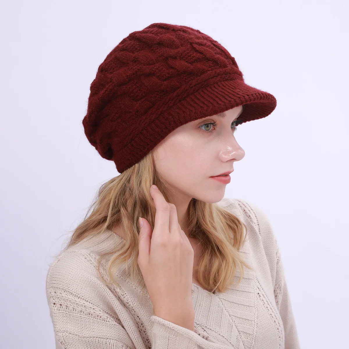

The New Woman European and American Plush Warm Rabbit Hair Beret 8-word Hemp Hat Autumn and Winter Female Knitted Wool Flat Eave