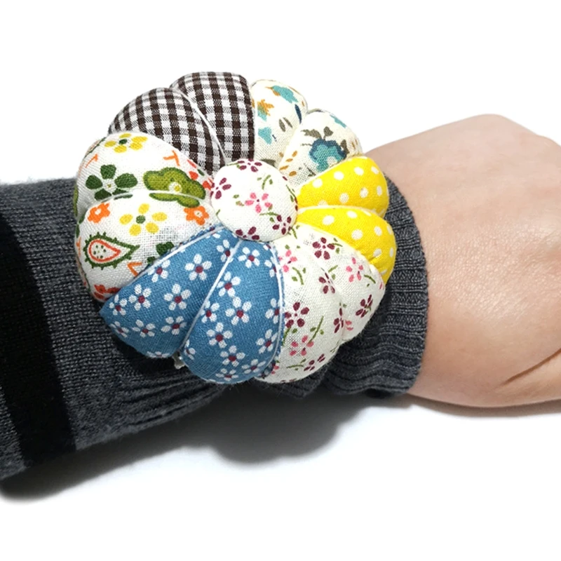 

2.95'' Needlework Mat Handicraft Making Pad Needle Pin Cushion Elastic Wrist Strap Band Stitch LXAC