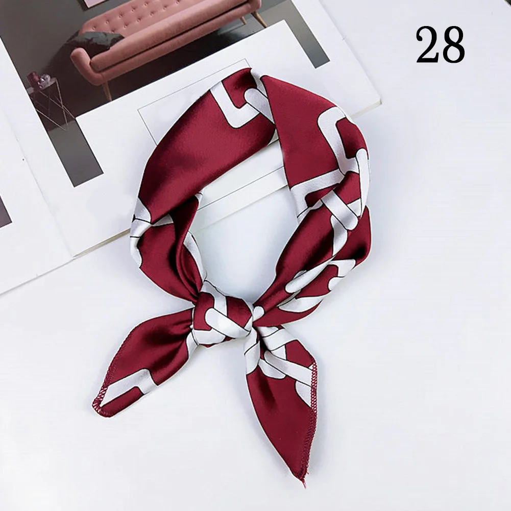 Корейский атласный шарф головной шейный платок бандана маленький квадратный