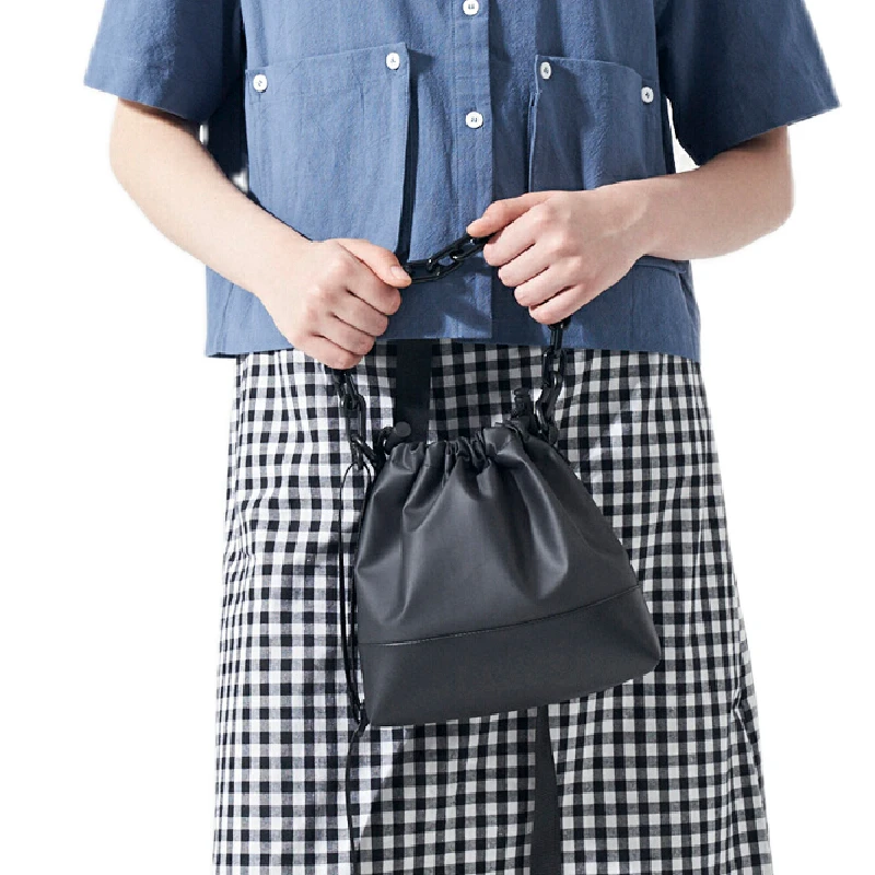 

FREEIN Portable Jelly Bag Crossbody Chain Bag Black Matte Printing Ins Shoulder Bags Diagonal Lightweight Unisex Summer New 2021