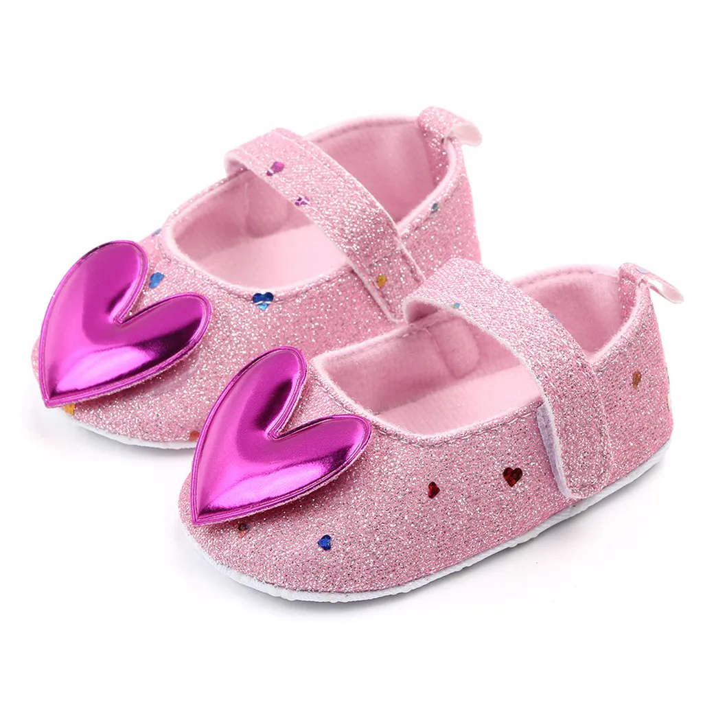 

Ботинки TELOTUNY для младенцев, первая детская обувь в форме сердца, первая прогулочная обувь для новорожденных, детская нескользящая обувь с м...