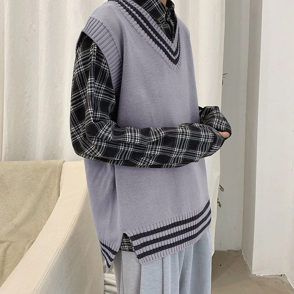 

V-neck Sleeveless Waistcoat High Street Top Casual Men's Clothes Trendy Sweater Coat Loose Knit Harajuku Pullover Four Seasons