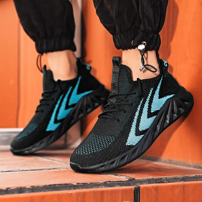 

Кроссовки мужские спортивные черные, 40-44 дюймов, 567D