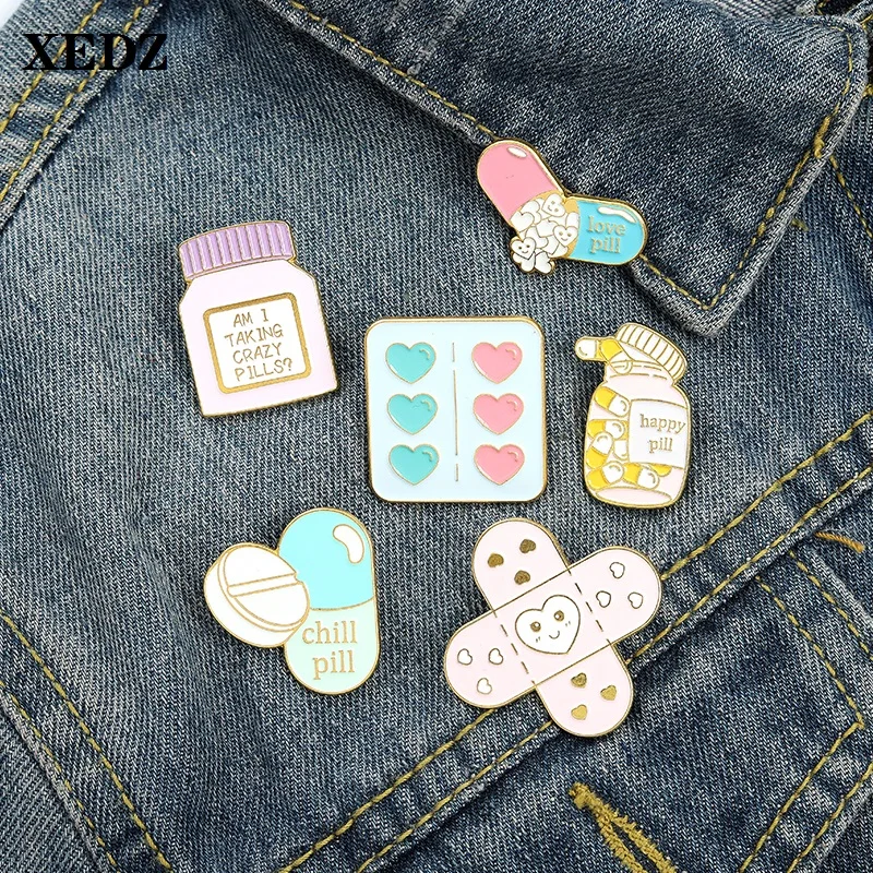 

XEDZ Fashion Chemicals Enamel Pins ECG Pink Love Pills Science Badges Medical Research Lapel Brooches Jewelry Gifts for Doctors