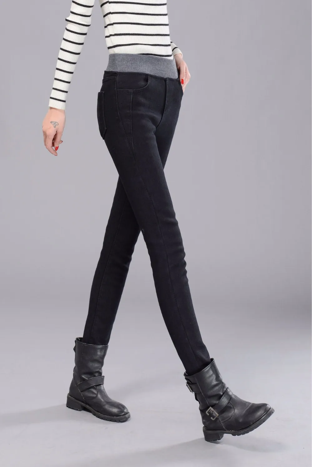 

Plus Velvet Jeans Women Casual Pants High Waist Jeans Elastic Waist Pencil Pants Fashion Denim Trousers Winter Warm Plus Size 40