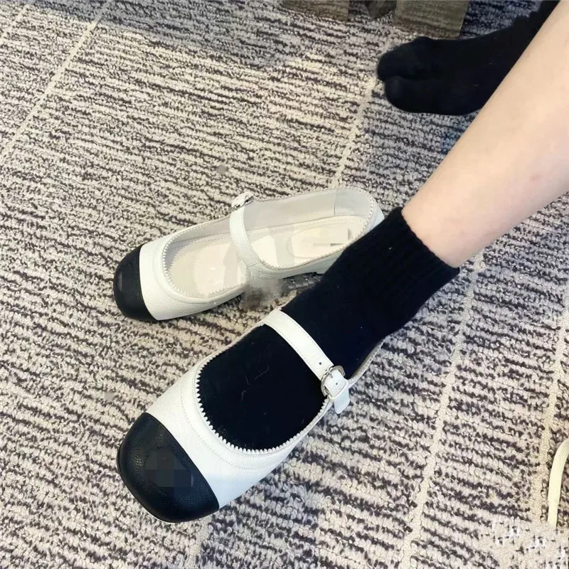 

Busy Girl 2021 Spring Luxury Brand Design Flat Shoes Women INS Fashion Blogger Recommend Footwear Mary Janes Women Ballet Flats